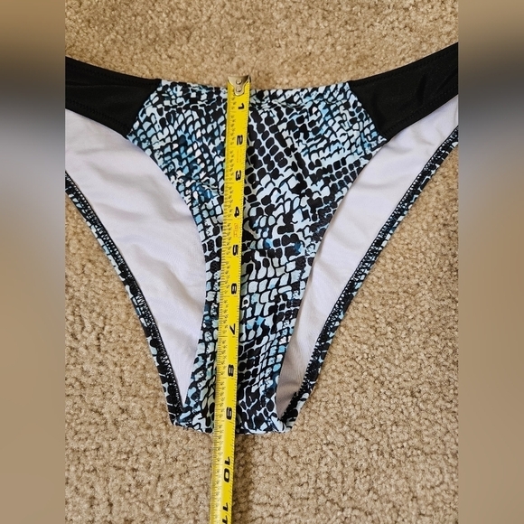 CUPSHE bikini swim bottoms L - Picture 6 of 6
